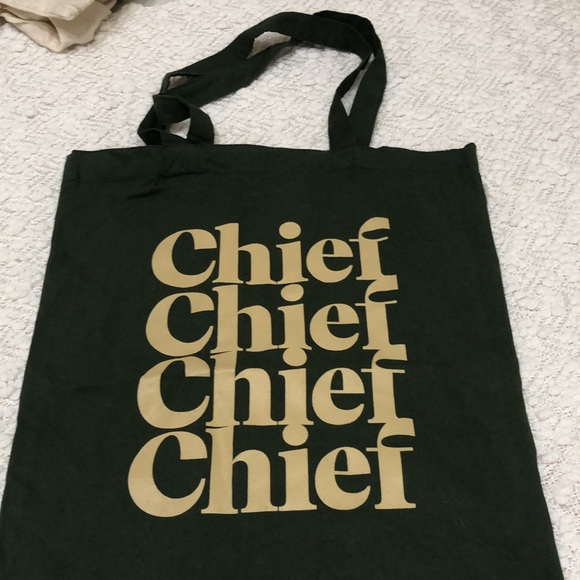 Green Light Weight Tote Bag - Picture 2 of 2